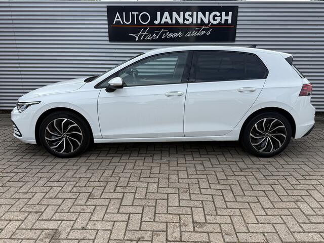 Volkswagen GOLF 1.5 TSI Style | ACC | PDC V+A | Navi | Clima | Led Koplampen | LM Velgen | RIJKLAARPRIJS INCL 12 MAANDEN GARANTIE EN BEURT