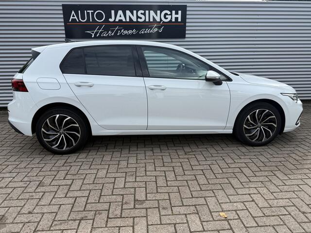 Volkswagen GOLF 1.5 TSI Style | ACC | PDC V+A | Navi | Clima | Led Koplampen | LM Velgen | RIJKLAARPRIJS INCL 12 MAANDEN GARANTIE EN BEURT