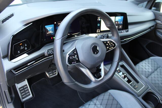 Volkswagen GOLF 1.5 eTSI 150Pk R-Line Business | Stoel/Stuurverwarming | 100% onderhouden