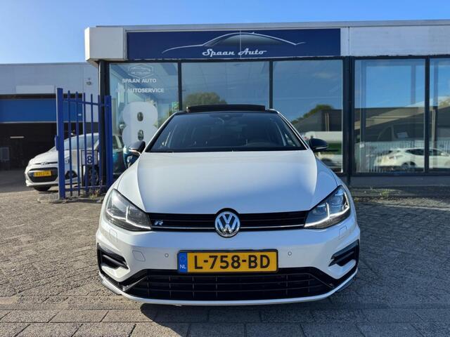 Volkswagen GOLF 2.0 TSI 4Motion 7.5R | PANO | DYN AUDIO | CARPLAY