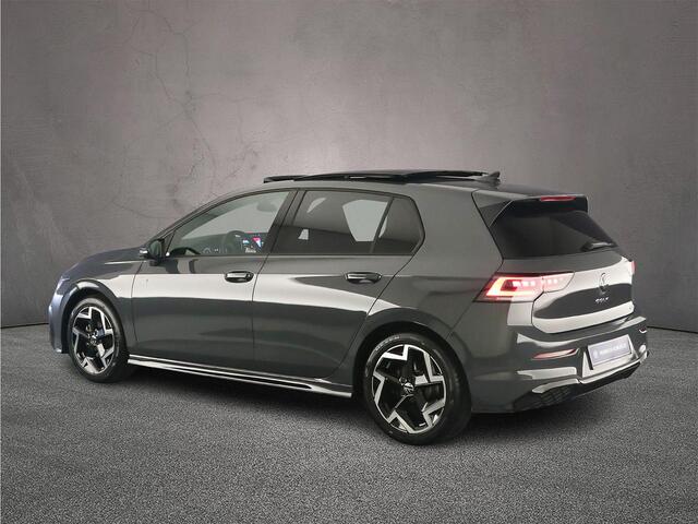 Volkswagen GOLF R-Line Edition 1.5 eTSI 150pk DSG Automaat Panoramadak, Harman Kardon audio, Adaptive cruise control, LED matrix koplampen, Navigatie