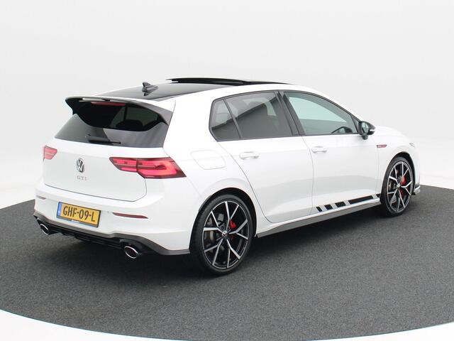 Volkswagen GOLF 2.0 TSi 300 Pk GTi Automaat Clubsport | Panorama Dak | Camera | Digitale Cockpit | Leer/Alcantara | Full Led | Navigatie | 19 Inch | 31.192 Km!!