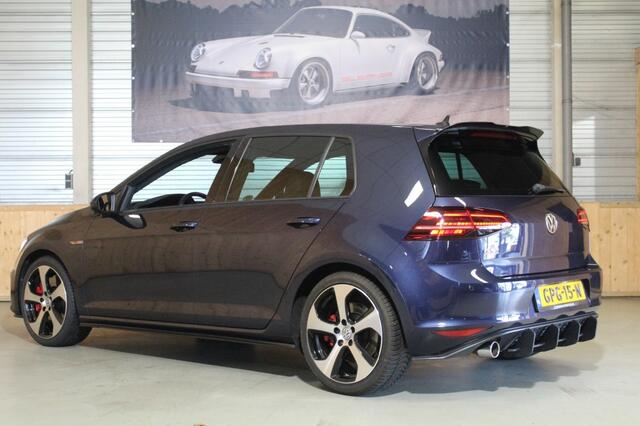 Volkswagen GOLF GOLF 7 GTI 2.0 PERF DSG /Panorama dak/ VW dealer onderhouden