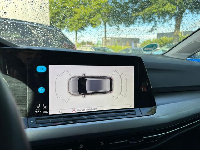 Volkswagen GOLF Variant BWJ 2022 1.0 111 PK eTSI Life Business APPLE CARPLAY | ANDROID AUTO | STOELVERW. | NAVI | CLIMA | ADAPTIVE CRUISE | DAB | LMV | PDC