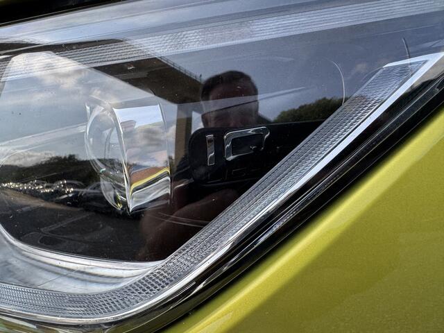 Volkswagen GOLF 2.0TSI 300pk GTI Clubsport Pano IQ-Light H&K Keyless Camera Stoel+Stuur Verw. VOL!!