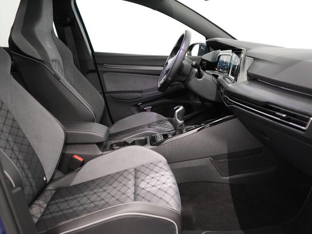 Volkswagen GOLF Variant 1.5 TSI R-Line | Carplay | Camera | ACC |