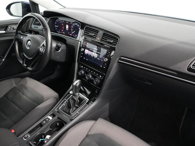 Volkswagen GOLF 1.5 TSI Highline Business R-Line | Pano | Virtual | Camera | Carplay |