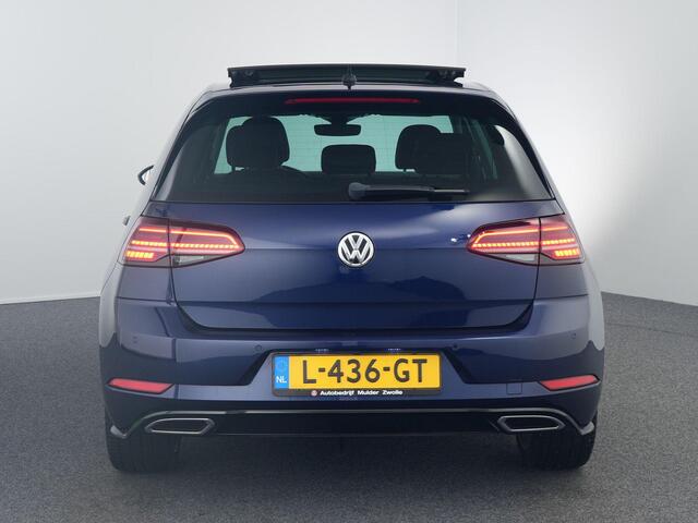 Volkswagen GOLF 1.5 TSI Highline Business R-Line | Pano | Virtual | Camera | Carplay |