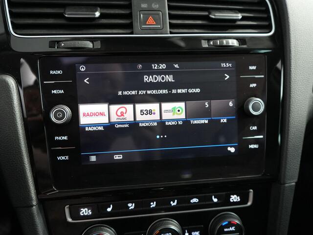 Volkswagen GOLF 1.5 TSI Highline Business R-Line | Pano | Virtual | Camera | Carplay |