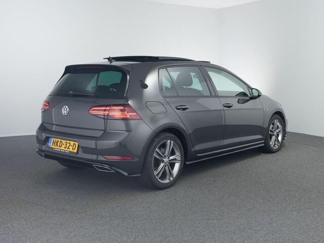 Volkswagen GOLF 1.5 TSI Highline Business R-Line | Urano Grey | Pano | Virtual | Carplay | Camera | Massage |