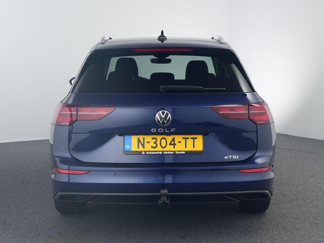 Volkswagen GOLF Variant 1.0 eTSI Life Business | Winterpakket | ACC | Camera| Trekhaak