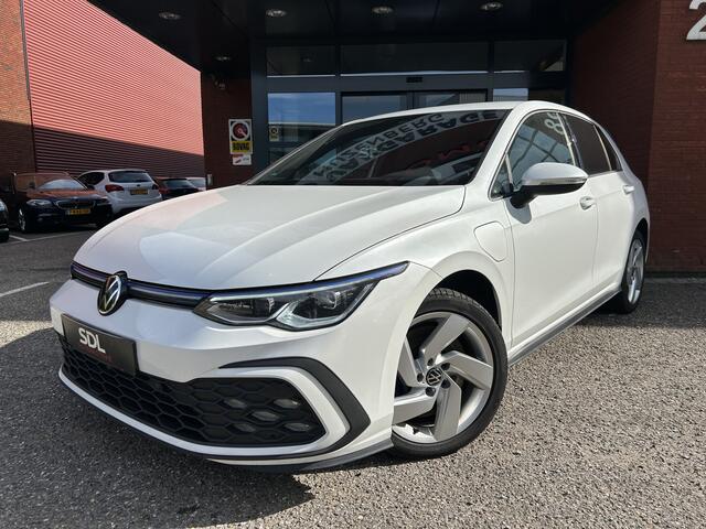 Volkswagen GOLF 1.4 eHybrid GTE // FULL LED // NAVI + CARPLAY // STOEL + STUURWIELVERWARMING // ADAPTIV. CRUISE