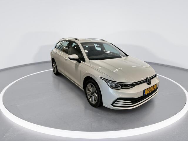Volkswagen GOLF Variant 1.0 eTSI 110pk DSG Life · Camera · Elek.Trekhaak · Apple/Android Car Play · Navigatie · Sfeerverlichtiing · 16'' Inch · Garantie t/m 08-06-2027 of 100.000km