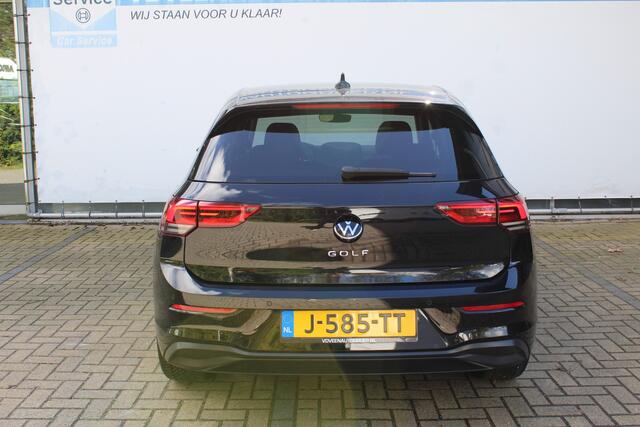 Volkswagen GOLF 1.5 TSI Life Business | Incl. 12 maanden Garantie | Stoelverwarming | Achteruitrijcamera | Stoel/stuur verwarming | Adaptive cruise controle | Parkeersensoren V+A | Keyless start | Navigatie | Climate controle | Apple CarPlay/Android Auto | DAB | Virtual