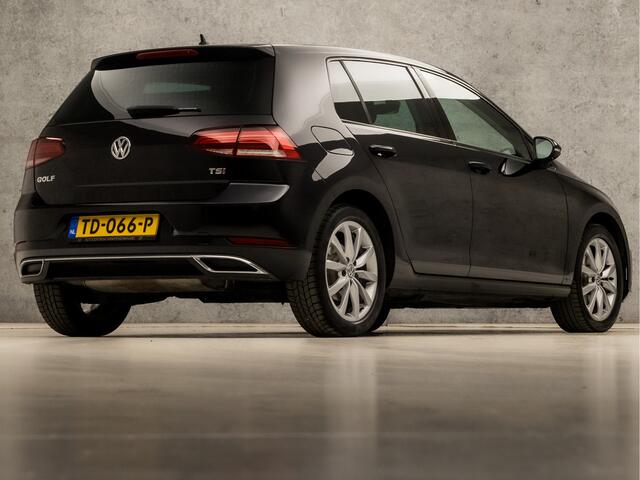 Volkswagen GOLF 1.4 TSI Sportline Automaat (APPLE CARPLAY, GROOT NAVI, LED KOPLAMPEN, ALCANTARA, PARKEERSENSOREN, SPORTSTOELEN, STOELVERWARMING, CRUISE, GETINT GLAS, NIEUWSTAAT)