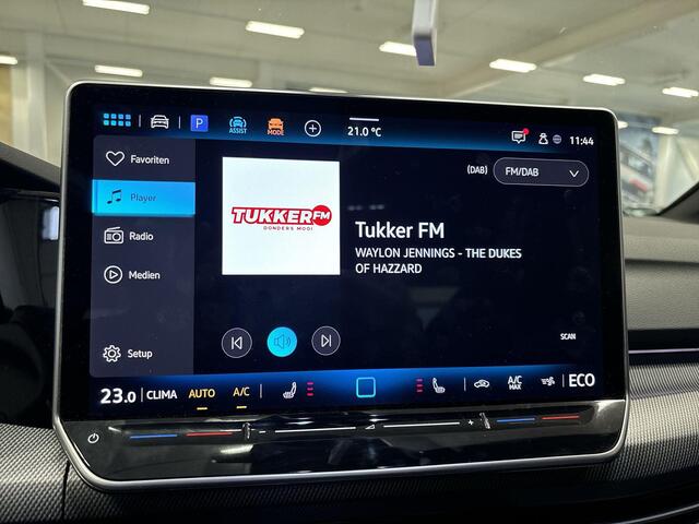 Volkswagen GOLF 1.5 272pk DSG eHybrid GTE · Apple/Android Car Play · Camera · Navigatie · Stoelverwarming · Dodehoek Detectie · Trekhaak · 18'' Inch · Garantie t/m 06-02-2030 of 100.000km