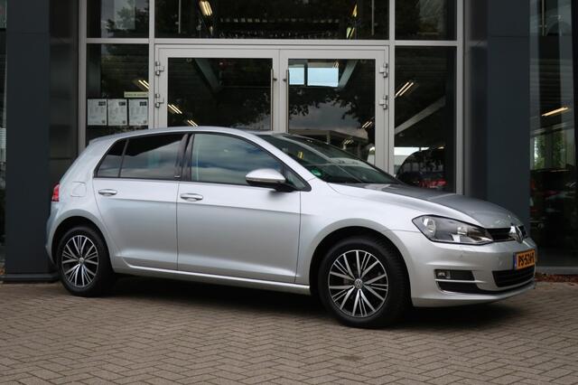 Volkswagen GOLF 1.4 TSI 125PK, All Season Banden, Navi, PDC Rondom, etc.