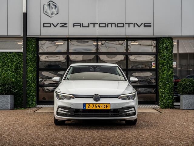 Volkswagen GOLF 1.0 eTSI DSG Active | ACC | Ambient | Carplay |