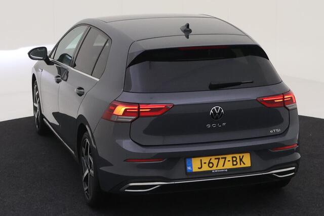 Volkswagen GOLF 1.5 eTSI Style / AUTOMAAT/ PANO/ CAMERA/ PARK. SENSOREN/ MEMORY SEATS/ LED/ NAVI/ 18" LMV