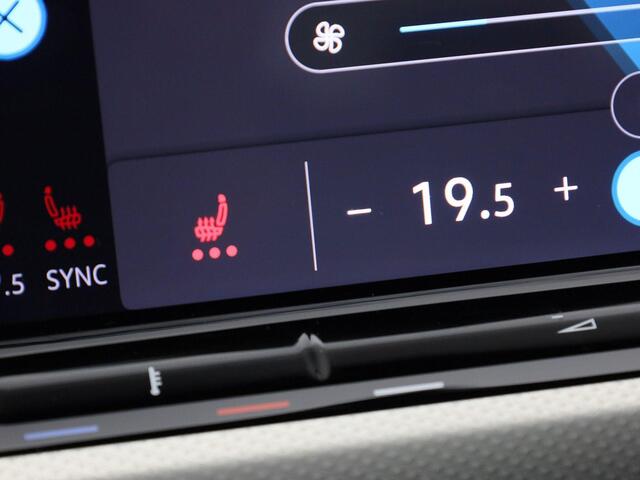 Volkswagen GOLF Variant 1.0eTSI/110PK Move DSG · Apple/Android Car Play · Head-Up Display · Navigatie · Trekhaak · Stoel,stuur-& achterbankverwarming · Garantie tot maart 2029 of 100000