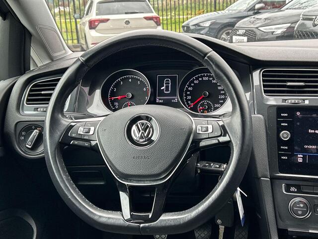 Volkswagen GOLF 1.0 TSI Comfortline | Navigatie | Parkeersensoren | Elek inklapbare buitenspiegels | Climate Control |