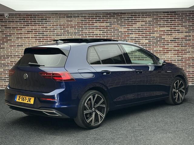 Volkswagen GOLF 1.5 eTSI R-Line Panorama IQ Elek Stoel Dealer ondrh