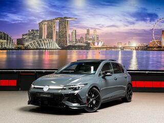 volkswagen-golf-2.0-tsi-gti-clubspo