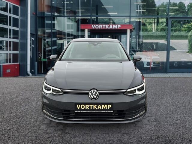 Volkswagen GOLF 1.4 TSI DSG STYLE EHYBRID PANO-DAK/CAMERA/TREKHAAK/MEMORY/NAVI/CARPLAY