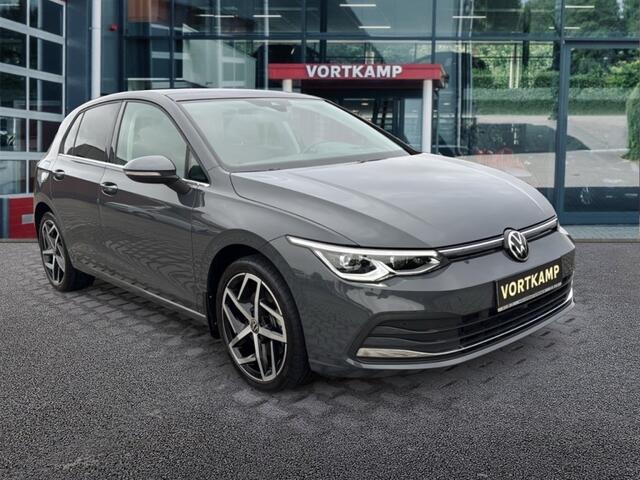 Volkswagen GOLF 1.4 TSI DSG STYLE EHYBRID PANO-DAK/CAMERA/TREKHAAK/MEMORY/NAVI/CARPLAY