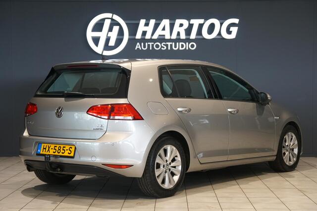 Volkswagen GOLF 1.0 TSI Business Edition Connected + CAMERA / NAVIGATIE / SENSOREN