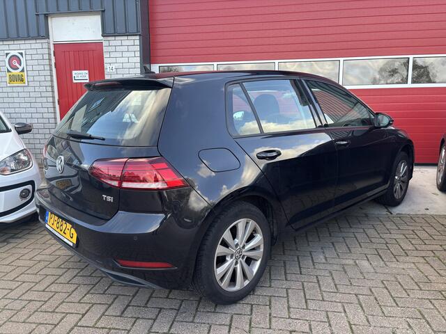 Volkswagen GOLF 1.0 TSI Comfortline NAVI / CLIMA / PDC / CRUISE / CARPLAY / DAB+ / NL-AUTO