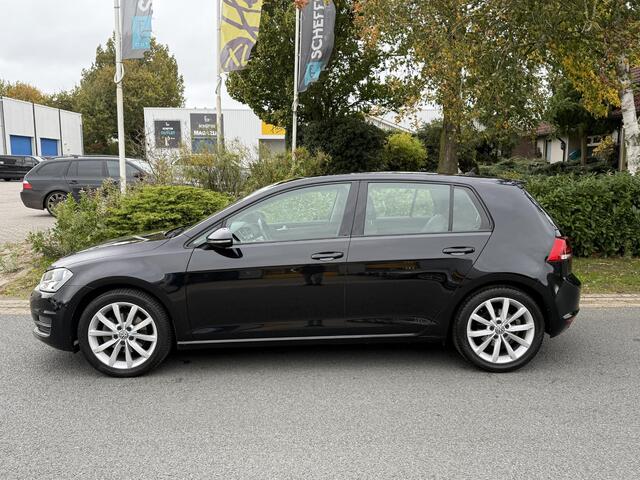 Volkswagen GOLF 1.6 TDI 110PK DSGoNavioTrekhaak