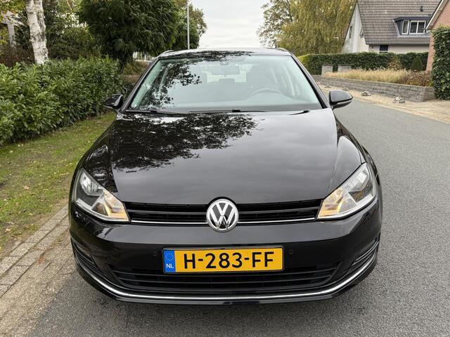 Volkswagen GOLF 1.6 TDI 110PK DSGoNavioTrekhaak