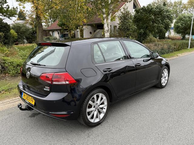 Volkswagen GOLF 1.6 TDI 110PK DSGoNavioTrekhaak