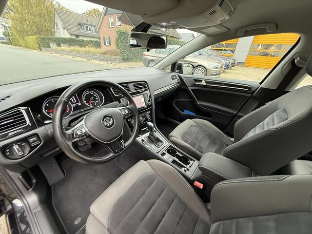 Volkswagen GOLF 1.6 TDI 110PK DSGoNavioTrekhaak