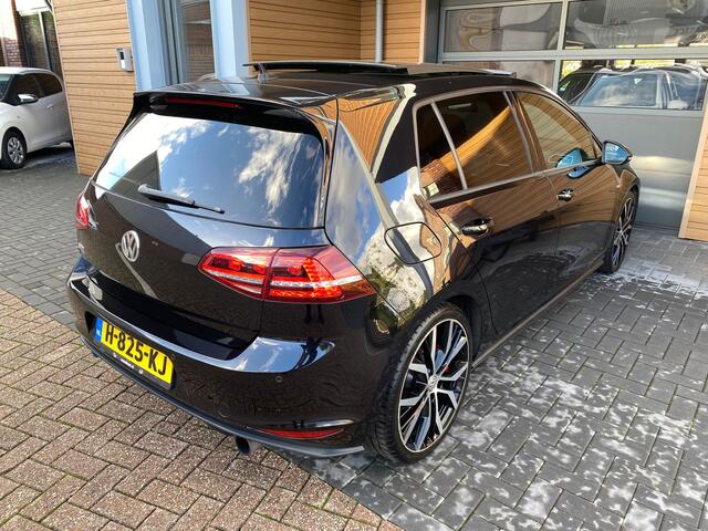 Volkswagen GOLF 2.0 TSI GTI Performance | DSG | Pano dak | Leder interieur
