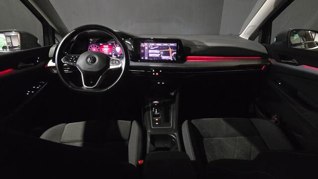 Volkswagen GOLF 1.0 eTSI Life | Memory | Carplay | Acc