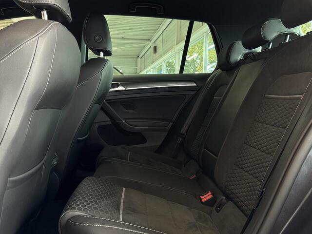 Volkswagen GOLF 1.4 TSI PHEV GTE Alcantara | Camera | Navi | ACC | Virtual Cockpit | Stoelverw. ( Vestiging - Nieuwegein )