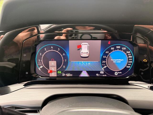 Volkswagen GOLF 1.5 eTSI Style