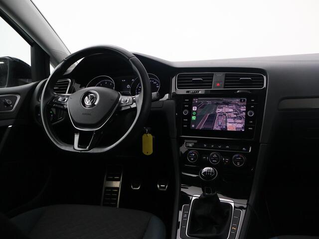 Volkswagen GOLF 1.5 TSI 130 PK IQ.DRIVE + LED | TREKHAAK | CAMERA | APPLE CARPLAY | DAB