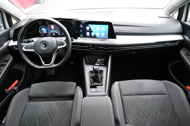 Volkswagen GOLF Variant 1.0 TSI Life Business trekhaak