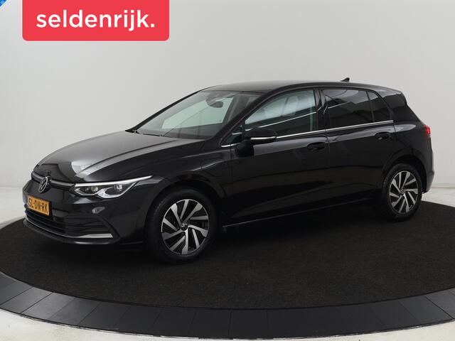 Volkswagen GOLF 1.4 eHybrid Style | Stoelverwarming | Massage | Carplay | Sfeerverlichting | Navigatie | Memory | Adaptive cruise | Full LED | Parkeerhulp | Getint glas | PHEV | Plug In