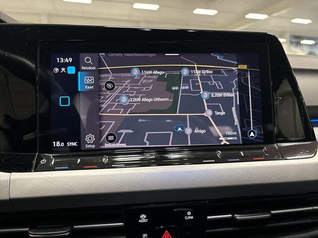 Volkswagen GOLF 1.0 TSI 110pk Life · Apple/Android Car Play · Navigatie · P-Sensoren · Sfeerverlichting · 16'' Inch · Garantie t/m 20-01-2027 of 100.000km