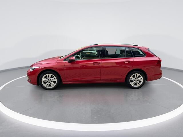 Volkswagen GOLF Variant 1.0 eTSI 110pk DSG Life · Camera · ACC · Inklap. Trekhaak · Apple/Android Car Play · Clima · Navigatie · Verkeersbord Detectie · Garantie t/m 03-07-2027 of 100.000