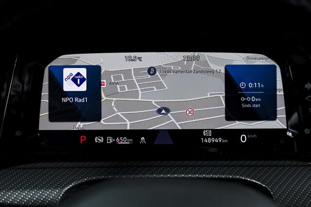 Volkswagen GOLF Variant 1.5 eTSI 150 PK R-Line - Automaat | S/K- Panodak | Dig. Cockpit | Adapt. Cruise | PDC | Camera | NAV + App. Connect | ECC | DAB | LM 18" |