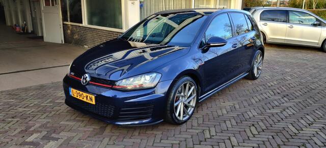 Volkswagen GOLF 2.0 TSI GTI DSG 5 Deurs , Navi , PDC
