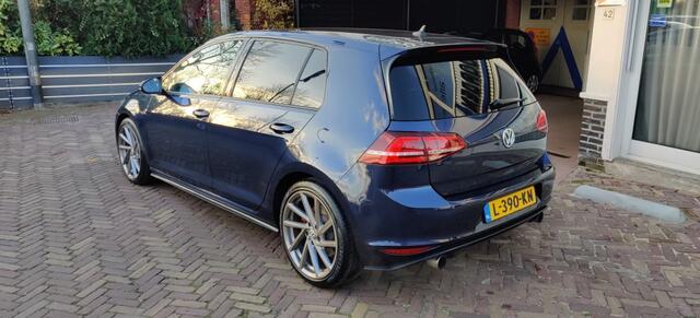Volkswagen GOLF 2.0 TSI GTI DSG 5 Deurs , Navi , PDC