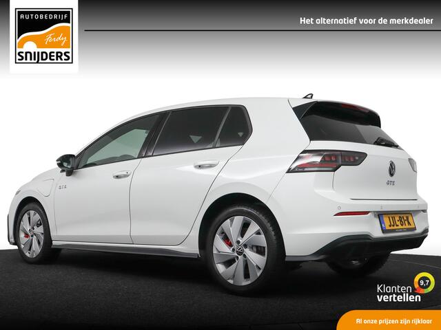 Volkswagen GOLF 1.5 eHybrid GTE Black Style 272PK | HeadUp | IQ | Elec.Trekhaak | PDC + Cam | Winterpack - RIJKLAAR