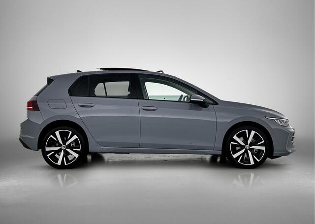 Volkswagen GOLF 1.5 eHybrid 204pk Life Edition DSG / Navigatie / Stoel+Stuurverwarming / Camera / Panoramadak