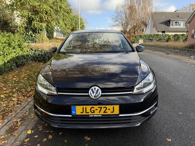 Volkswagen GOLF 1.5 TSI DSG 150PK R-LineoPanooNavioCamera